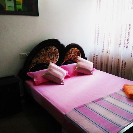 Ruslanka Homestay Ettukala Extérieur photo