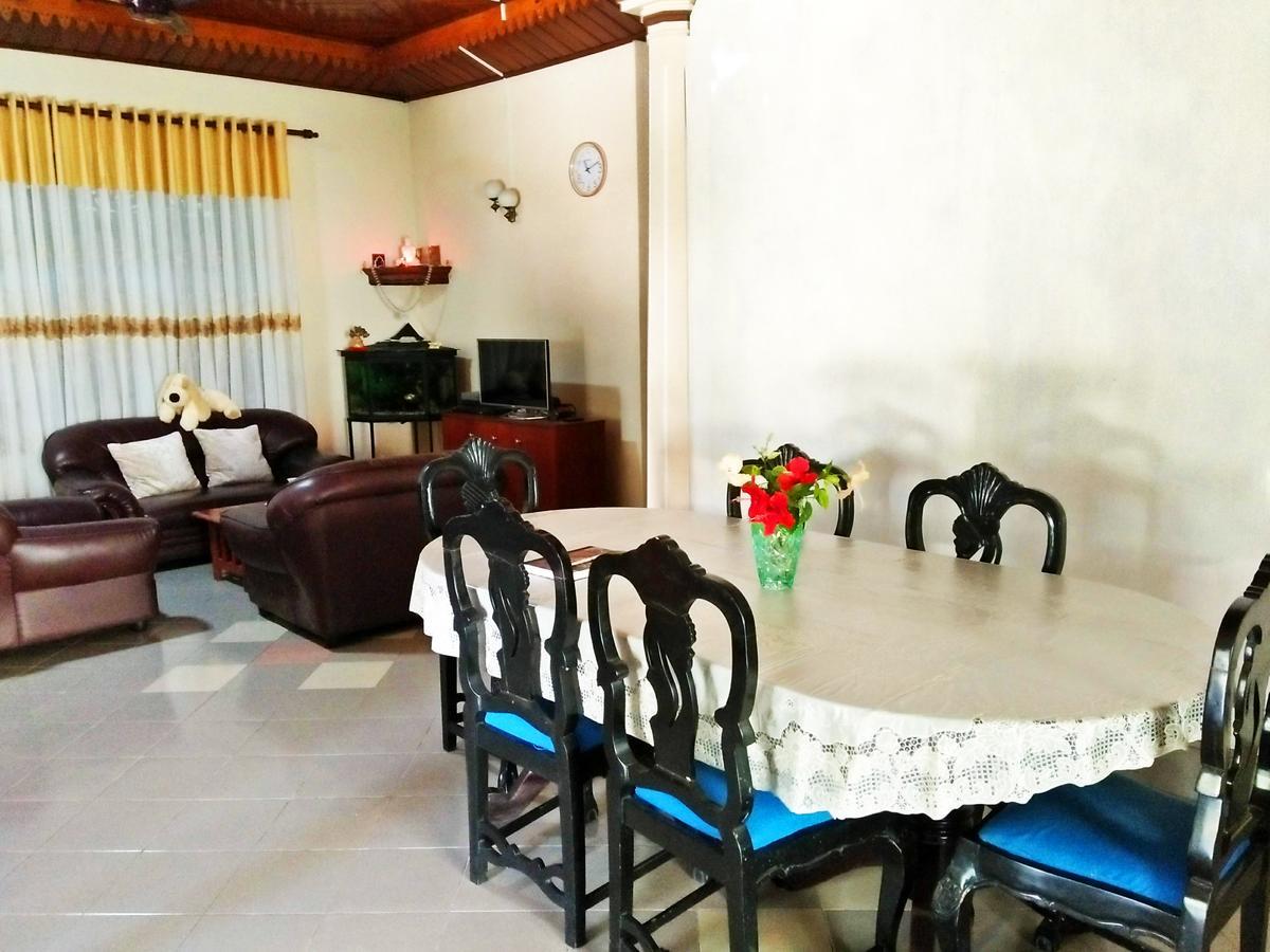 Ruslanka Homestay Ettukala Extérieur photo