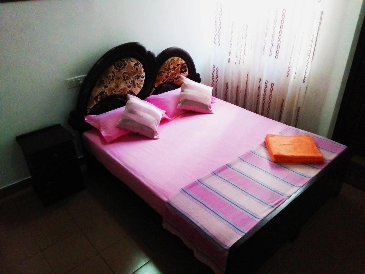 Ruslanka Homestay Ettukala Extérieur photo